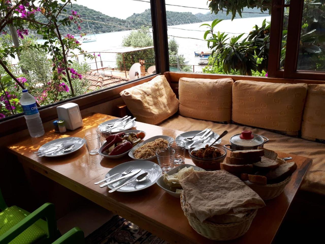 Cennet Pansiyon 호텔 Kaleucagız 외부 사진